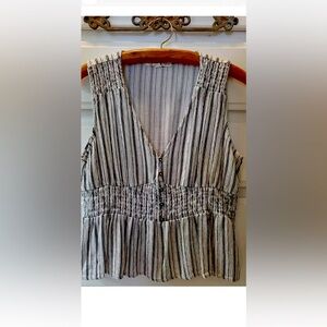 Rewind Sz L Sleeveless Striped Smocked Peplum Blouse Faux Button V-neck Top Boho